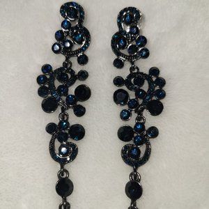 NWT BriLove Blue Dangle Earrings